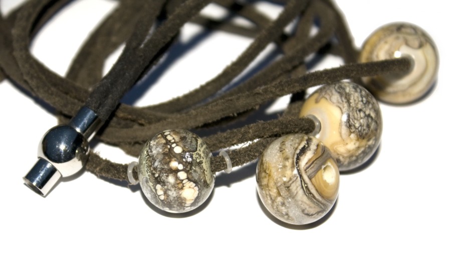 Wikkelarmband leerkoord ronde kralen